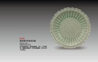 龙泉窑印花纹花口盘 -  - 瓷器 - 2010年大型精品拍卖会 -中国收藏网