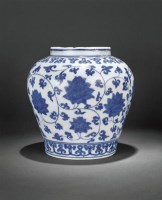 青花缠枝莲纹罐 -  - 瓷器 - 2010年秋季拍卖会 -收藏网