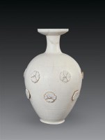宋 定窑 白釉贴花盘口瓶 -  - 瓷器 - 2006年金秋珍品拍卖会 -中国收藏网