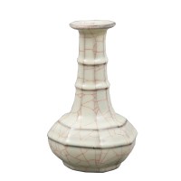 官窑八棱竹节瓶 -  - 瓷器专场 - 光大国际•艺术品拍卖会  -收藏网