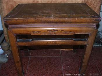 旧藏实木浮雕长方凳-收藏网