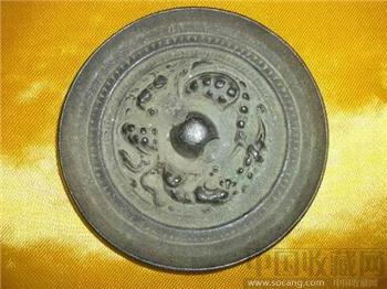 唐代三龙纹青铜镜-收藏网