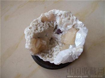 矿物晶体：朱砂+石膏+方解石共生体-收藏网