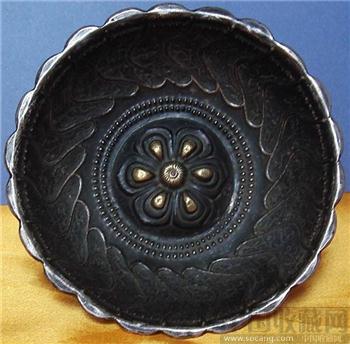 传世唐代鎏金莲花瓣银碗   錾工精美艺术高超 世所罕见-收藏网