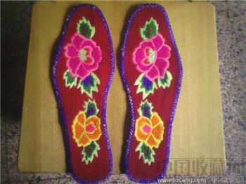 【绣花鞋垫】----【当代工艺精品】-收藏网