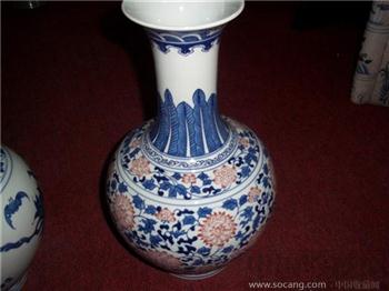 青花釉里红赏瓶-收藏网