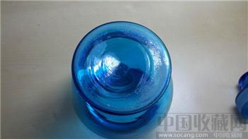 湖蓝色玻璃舍利瓶-收藏网