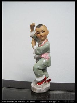 已故一代名家林鸿禧文革期作品《武术》老枫溪美术陶瓷-收藏网