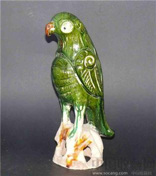 辽鹦鹉摆件绿釉代-收藏网