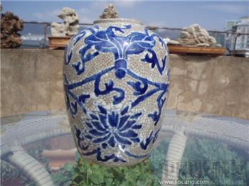  清代哥釉青花缠枝花卉罐，民窑精品 -收藏网