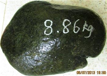 A货缅甸翡翠原石莫湾基名坑黑乌砂全皮赌石17.77斤坑产帝王绿闻名-收藏网