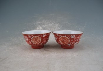 清乾隆矾红花卉碗一对-收藏网