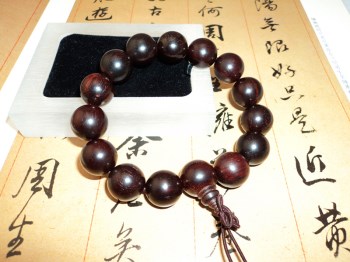 老料小叶紫檀珠串手链（1）-收藏网