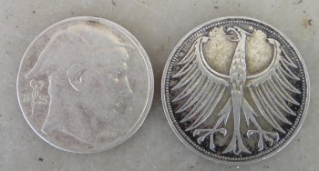 外国银币2枚-收藏网