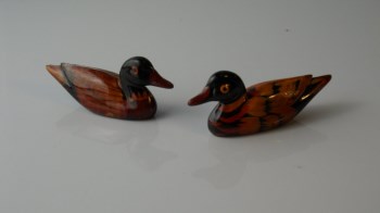 漆器木制鸭-收藏网
