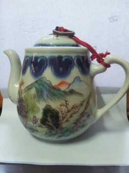  瓷茶壶-收藏网