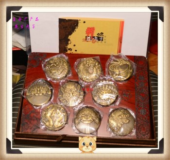 出售上海造币厂出的龙生九子大铜章1套9枚证书无4、7全品-收藏网