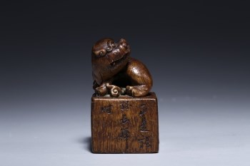 清代：竹雕兽钮印 -收藏网